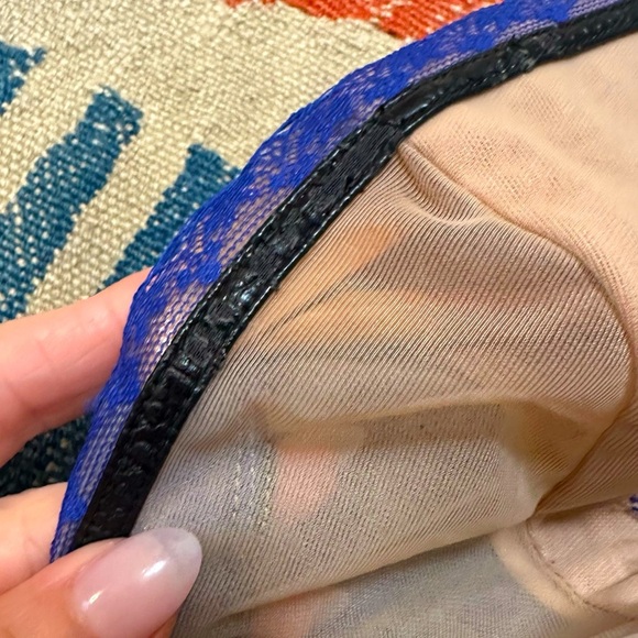 Three Floor China Blue Dress in Medium - Picture 16 of 16